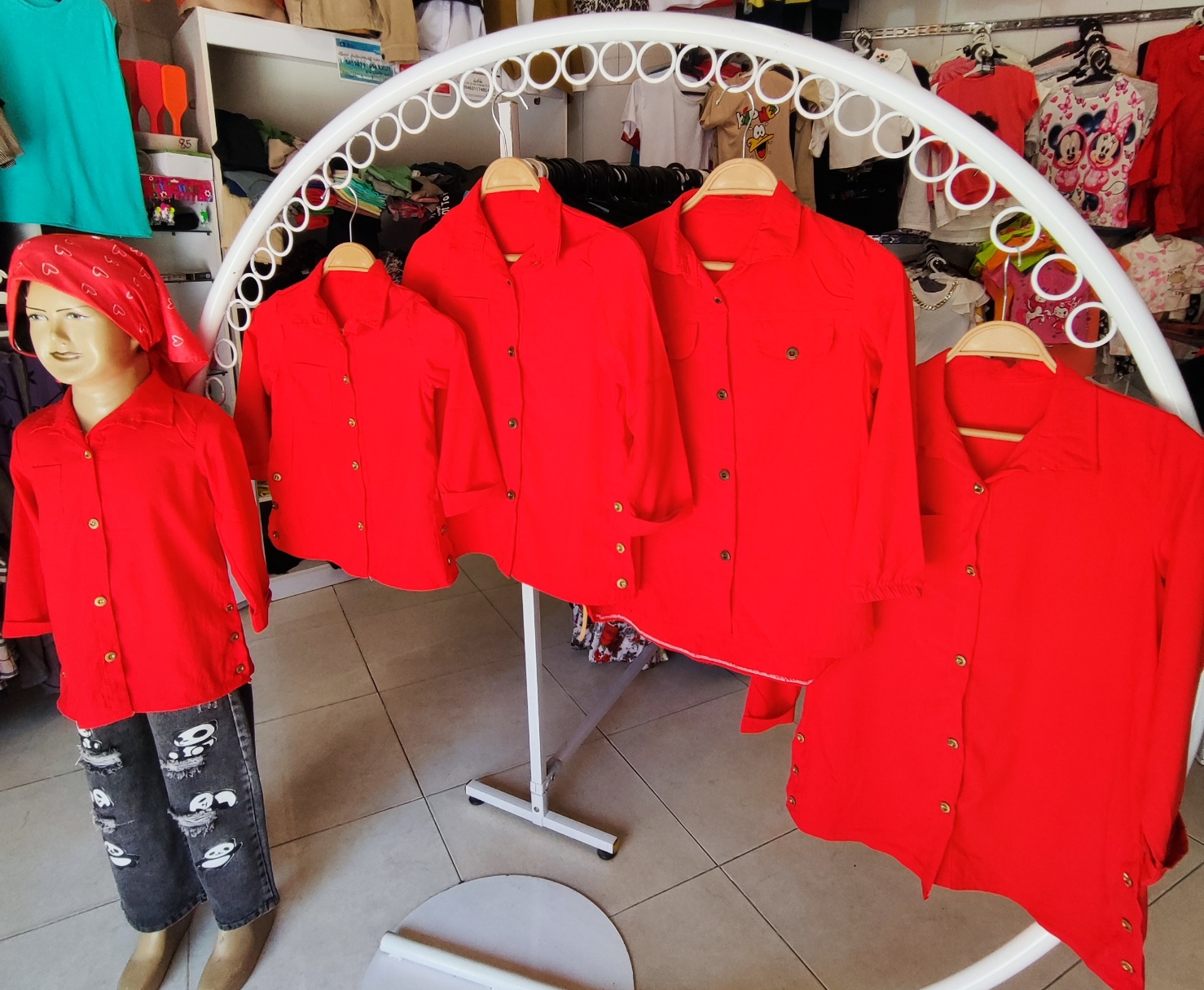 شومیز دخترانه ابروبادی ،رنگ قرمز ،کیفیت عالی ،سنین 5 تا 15 سال ،قیمت فقط 135 هزار